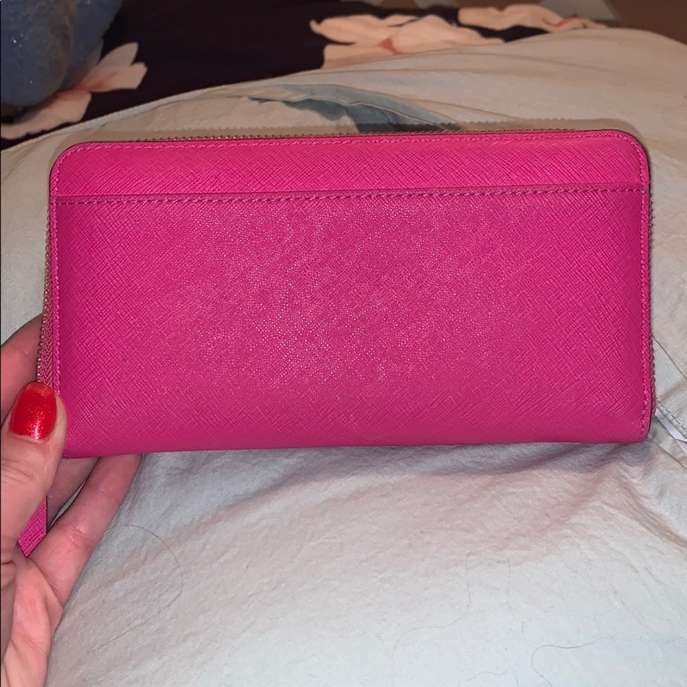 Kate Spade Wallet - Picture 2 of 3